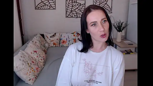 Snapshot of pepper_milf chatting on June 2026 03:10:02 PM pepper milf online show from June 2026 03:10:02 PM