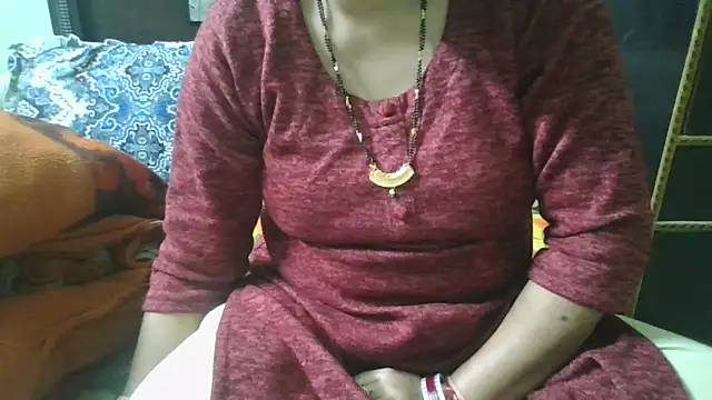 couplesuni online show from November 2025 06:46:01 AM