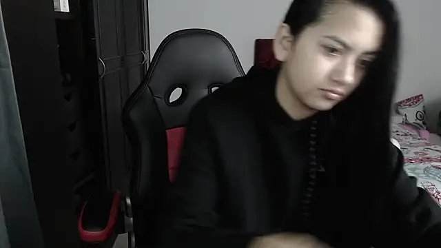 kayla k18 online show from February 2025 10:53:02 PM