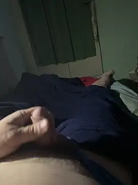 Snapshot of VerylittleDICK11 chatting on October 2025 08:05:02 PM VerylittleDICK11 online show from October 2025 08:05:02 PM