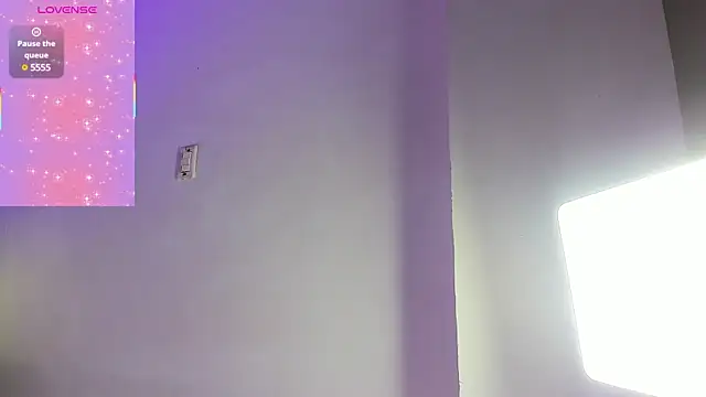 LiaFlowers online show from February 2025 06:29:01 AM