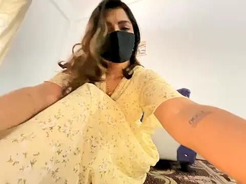 MaYaa  11 online show from December 2024 02:53:01 AM