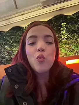 gloria01 daddy online show from February 2026 09:02:01 PM