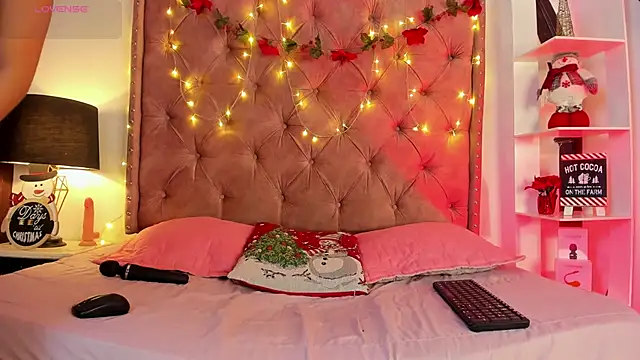 LadyAvalon online show from December 2024 08:25:02 PM