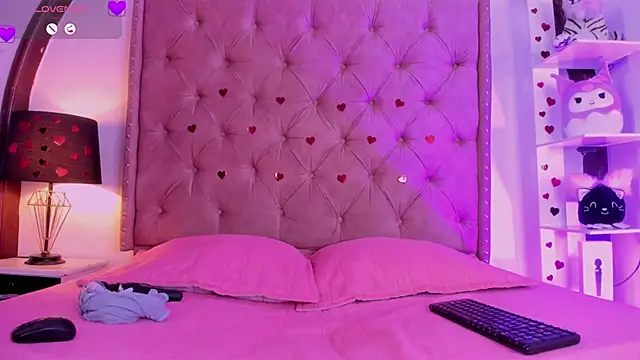 LadyAvalon online show from February 2025 07:41:01 PM