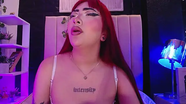 Mia Rinn online show from December 2024 04:40:01 PM