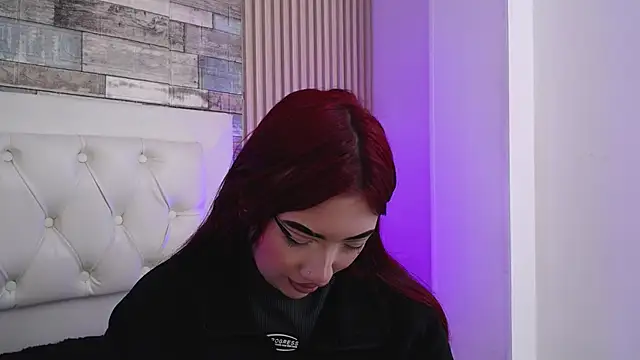 Mia Rinn online show from January 2025 01:31:02 PM