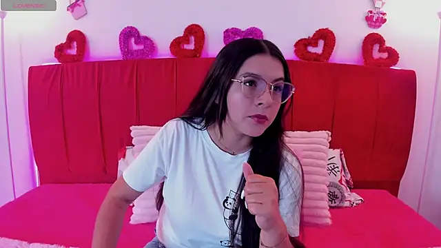 Alice Summer1 online show from February 2026 09:40:02 PM