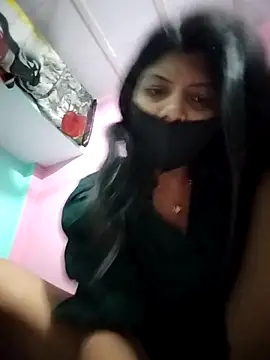 Snapshot of Hotty-Divya chatting on April 2026 02:44:01 AM Hotty-Divya online show from April 2026 02:44:01 AM