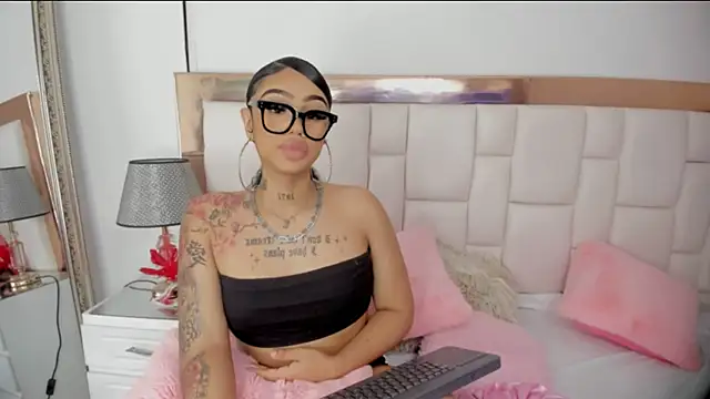 Mia Jansen online show from February 2025 08:53:01 PM