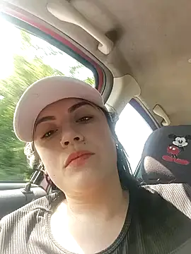 Lesly 10- online show from January 2025 02:32:01 PM