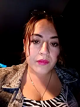 Lesly 10- online show from September 2025 12:03:02 AM