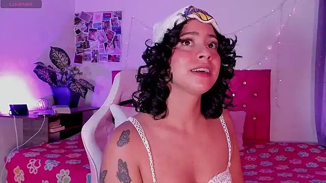 adriannyp 1 online show from March 2025 07:56:01 PM