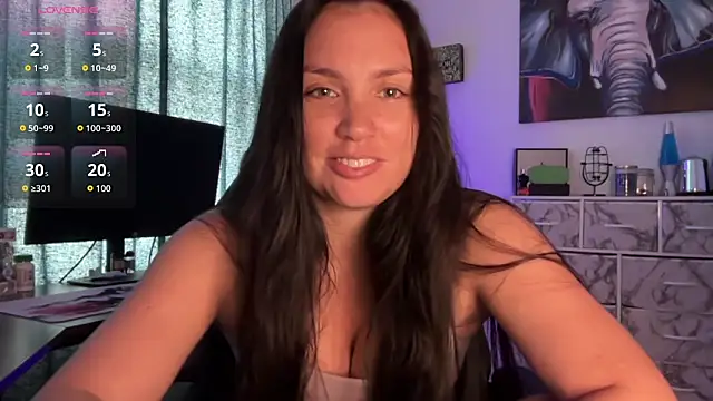 sweetsariaah online show from October 2025 05:11:02 PM