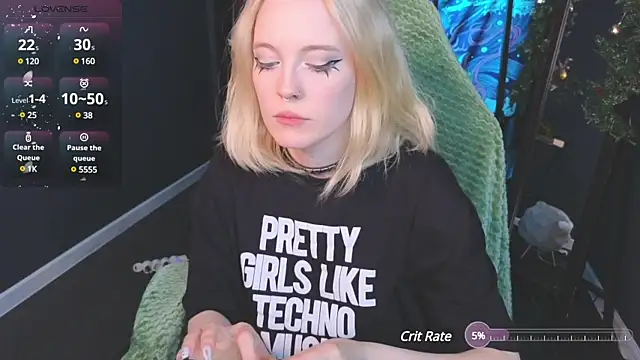 Snapshot of Crackling_Tatii chatting on January 2025 03:23:01 AM Crackling Tatii online show from January 2025 03:23:01 AM