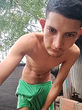 Valentinacuc online show from September 2025 11:15:01 AM