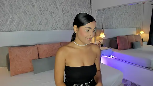 AishaPeyton online show from March 2025 03:24:02 PM