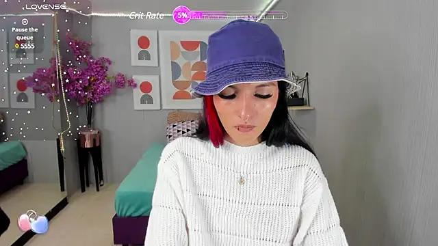 Snapshot of Dafne_huges chatting on December 2024 12:23:02 PM Dafne huges online show from December 2024 12:23:02 PM