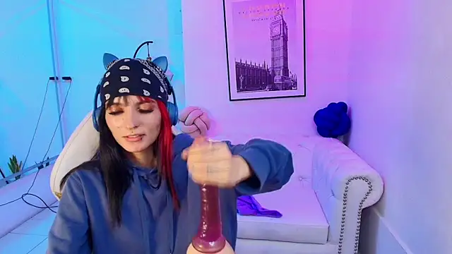 Snapshot of Dafne_huges chatting on January 2025 03:36:02 PM Dafne huges online show from January 2025 03:36:02 PM