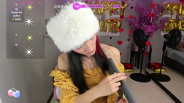 Snapshot of Dafne_huges chatting on February 2025 07:56:01 PM Dafne huges online show from February 2025 07:56:01 PM