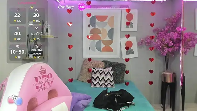 Snapshot of Dafne_huges chatting on February 2025 07:32:02 PM Dafne huges online show from February 2025 07:32:02 PM