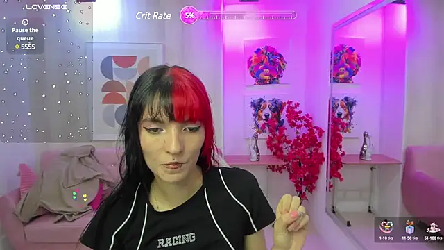 Snapshot of Dafne_huges chatting on March 2025 07:49:02 PM Dafne huges online show from March 2025 07:49:02 PM