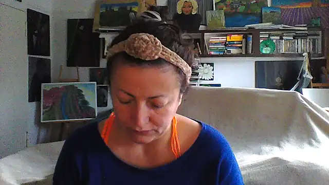 MariaAnaSunshine online show from October 2025 07:54:02 AM