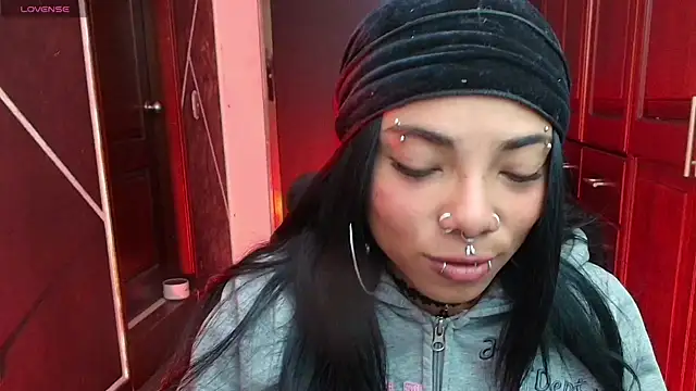 Snapshot of SexyNaf chatting on January 2025 07:06:02 PM SexyNaf online show from January 2025 07:06:02 PM