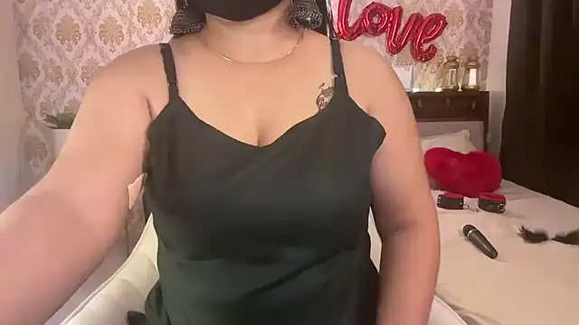 Snapshot of SamairAhh chatting on March 2025 03:27:01 PM SamairAhh online show from March 2025 03:27:01 PM