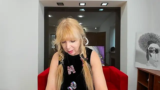 Anna Diax online show from February 2026 01:53:02 PM