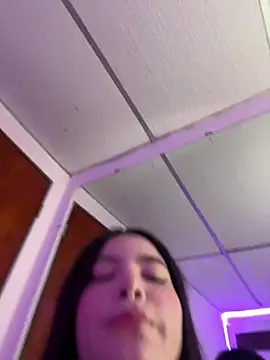 annaharper- online show from February 2026 03:23:01 AM