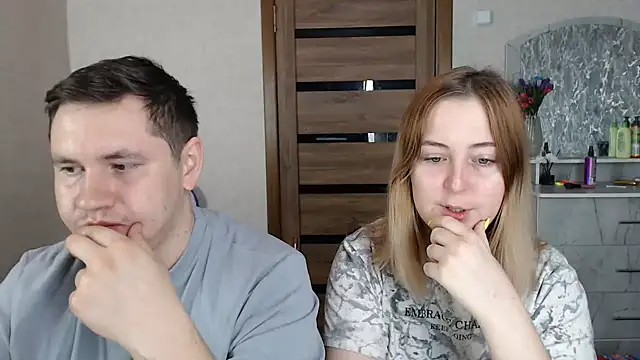 Kristy-Max online show from February 2025 08:26:02 PM