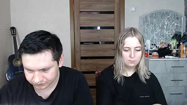 Kristy-Max online show from March 2025 06:16:01 AM