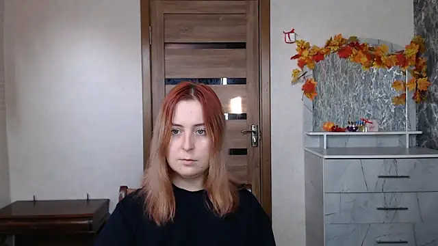 Kristy-Max online show from September 2025 02:38:01 AM