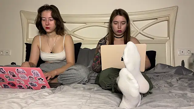 urmissalice online show from February 2025 04:31:01 PM