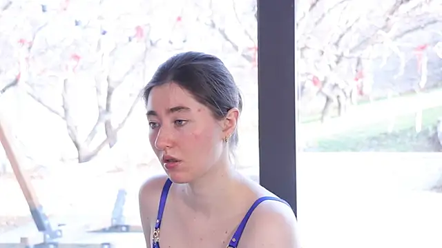 GentleSparkMay online show from December 2024 09:10:01 AM