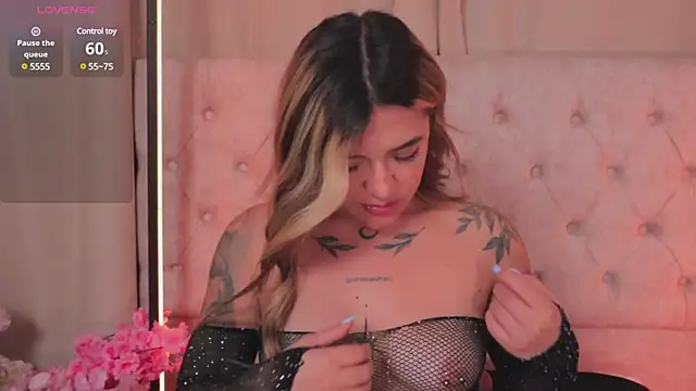 ashleyvalirya online show from February 2025 06:51:01 AM