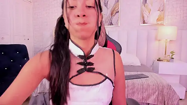 Snapshot of lyzzi_smith01 chatting on October 2025 07:55:01 PM lyzzi smith01 online show from October 2025 07:55:01 PM
