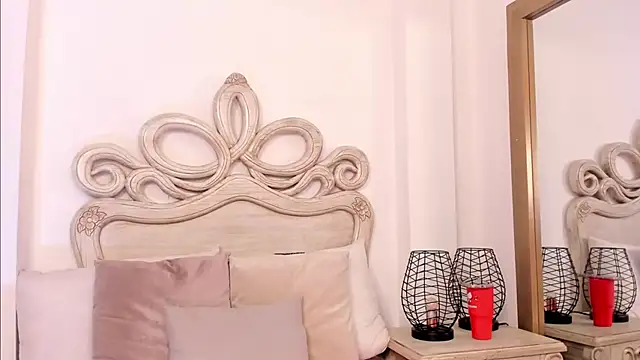 Snapshot of Victoria_vallejo_ chatting on March 2025 11:37:02 AM Victoria vallejo  online show from March 2025 11:37:02 AM