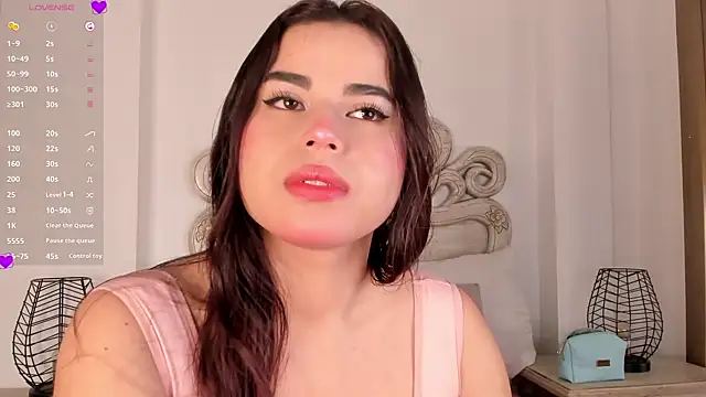 Snapshot of Victoria_vallejo_ chatting on March 2025 11:33:02 AM Victoria vallejo  online show from March 2025 11:33:02 AM