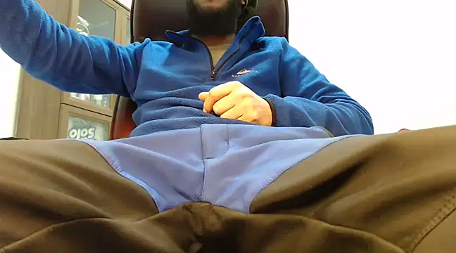 hardbigcock16 online show from February 2025 12:17:02 PM