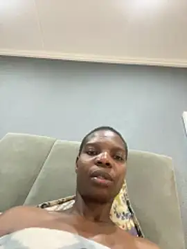 Cocowett online show from December 2025 07:56:02 PM