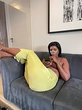 Cocowett online show from February 2026 10:55:01 AM