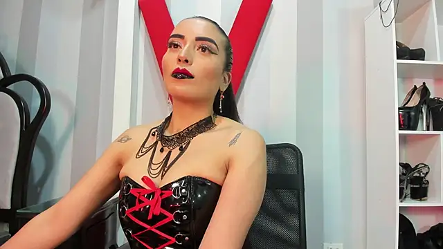 Snapshot of MeliizaQueen chatting on January 2025 02:30:01 PM MeliizaQueen online show from January 2025 02:30:01 PM