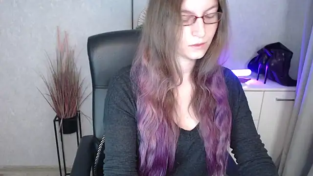 emmaxDelight online show from October 2025 06:37:02 AM