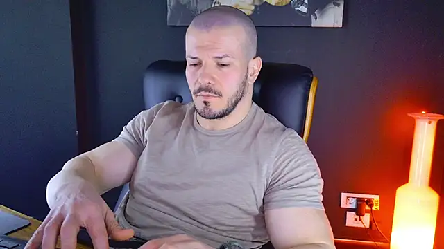 Snapshot of AngeloEric chatting on January 2025 08:57:02 AM AngeloEric online show from January 2025 08:57:02 AM
