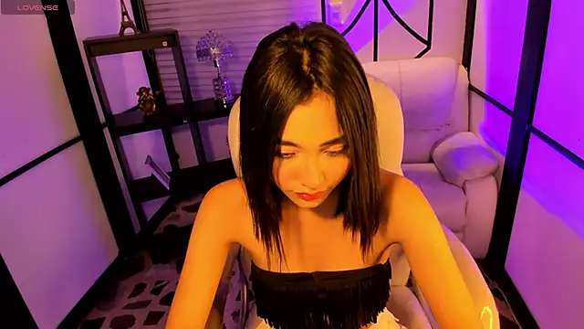 lilithTeen1  online show from December 2024 07:35:01 AM