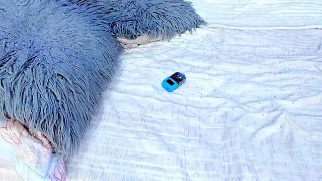 LARISSAEVANS online show from March 2025 03:24:02 PM