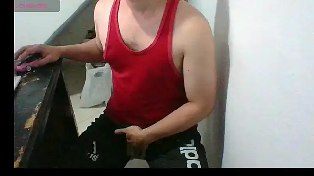 Gasparin32 online show from June 2026 05:07:01 PM