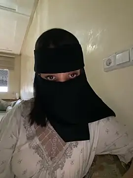 jijijoudia online show from September 2025 04:41:01 PM